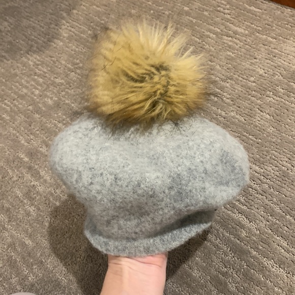 Nine West Wool Beret With Pom Pom - Picture 5 of 6